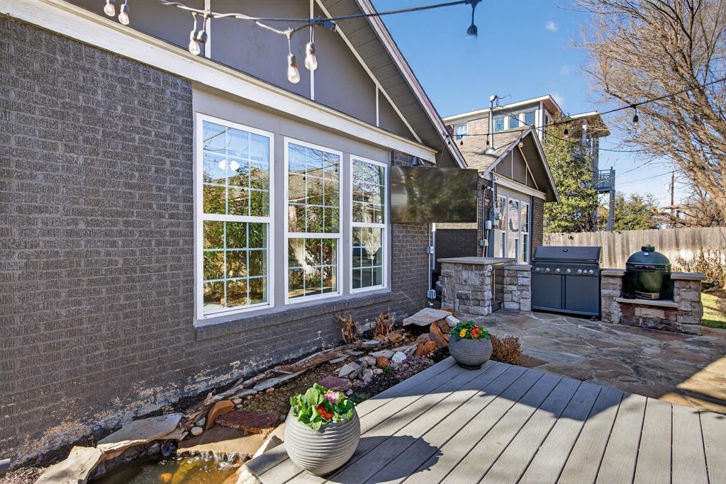 Males R C Sub - Residential