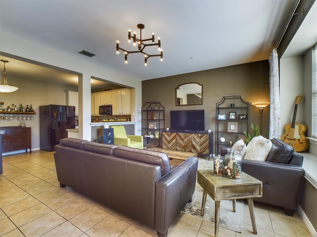 Photo 2 of 25 of 2910 Durango Place townhome