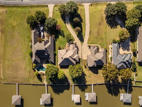 A home in Granbury