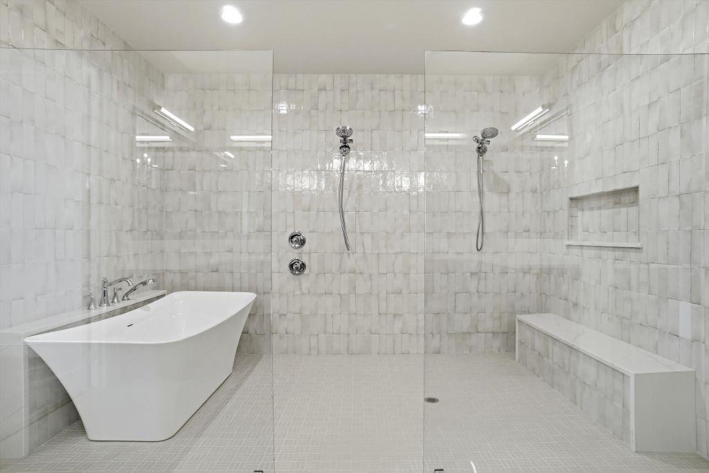 Bella Flora Ph 9 - Residential