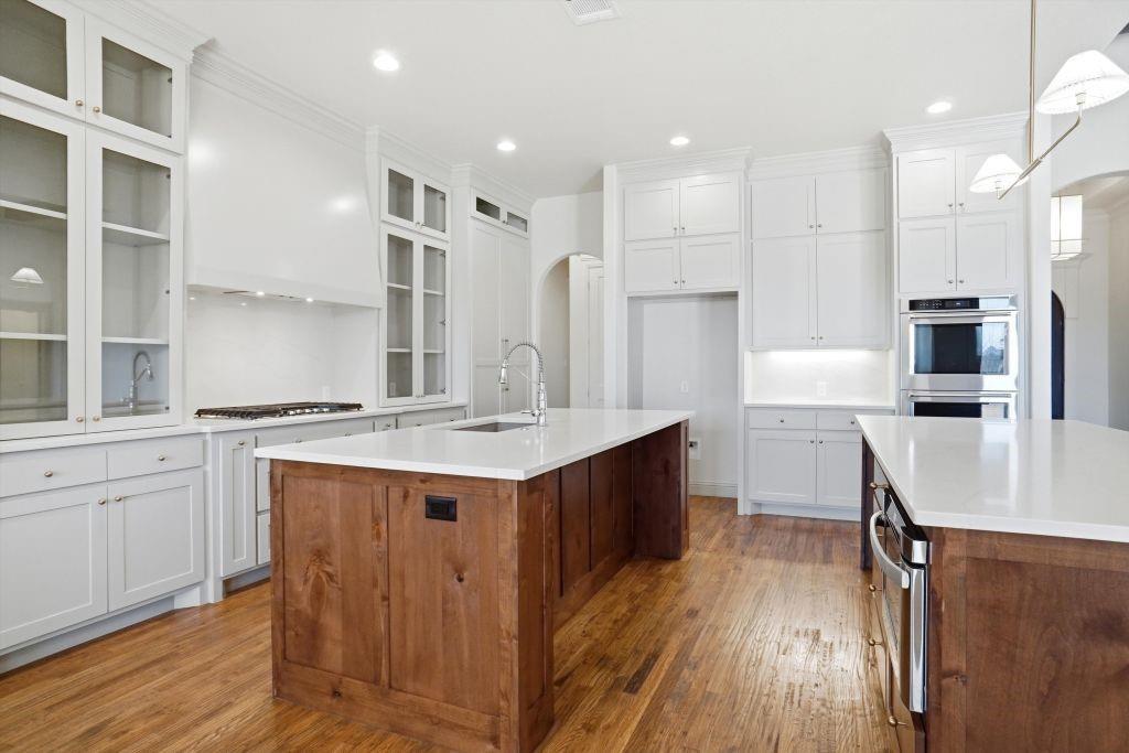 Bella Flora Ph 9 - Residential