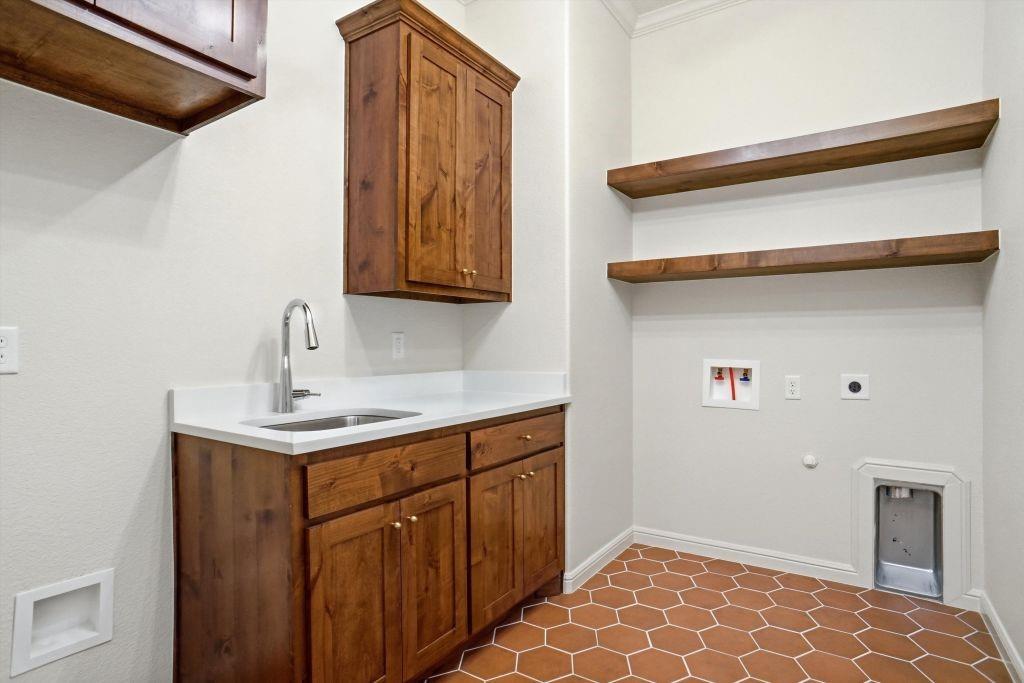 Bella Flora Ph 9 - Residential