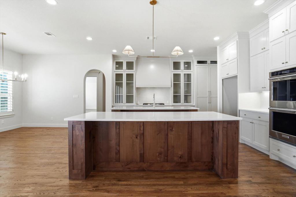 Bella Flora Ph 9 - Residential