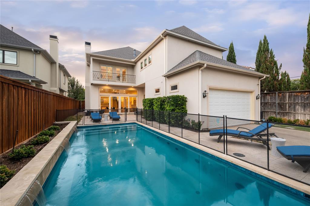 Linwood Place - Residential