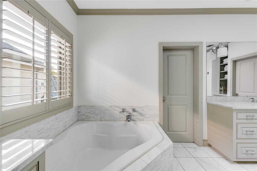 Linwood Place - Residential