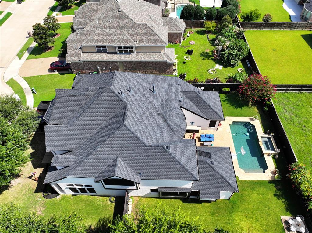 810 Summerfield