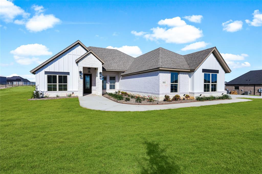 1061 Uplift Drive
