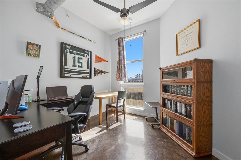 Texas & Pacific Lofts Condo - Residential