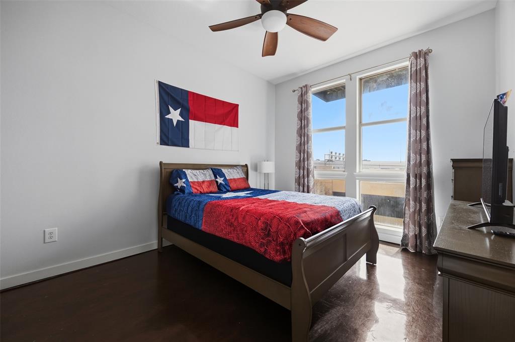 Texas & Pacific Lofts Condo - Residential