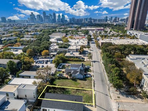 4330 Capitol Avenue Dallas TX 75204