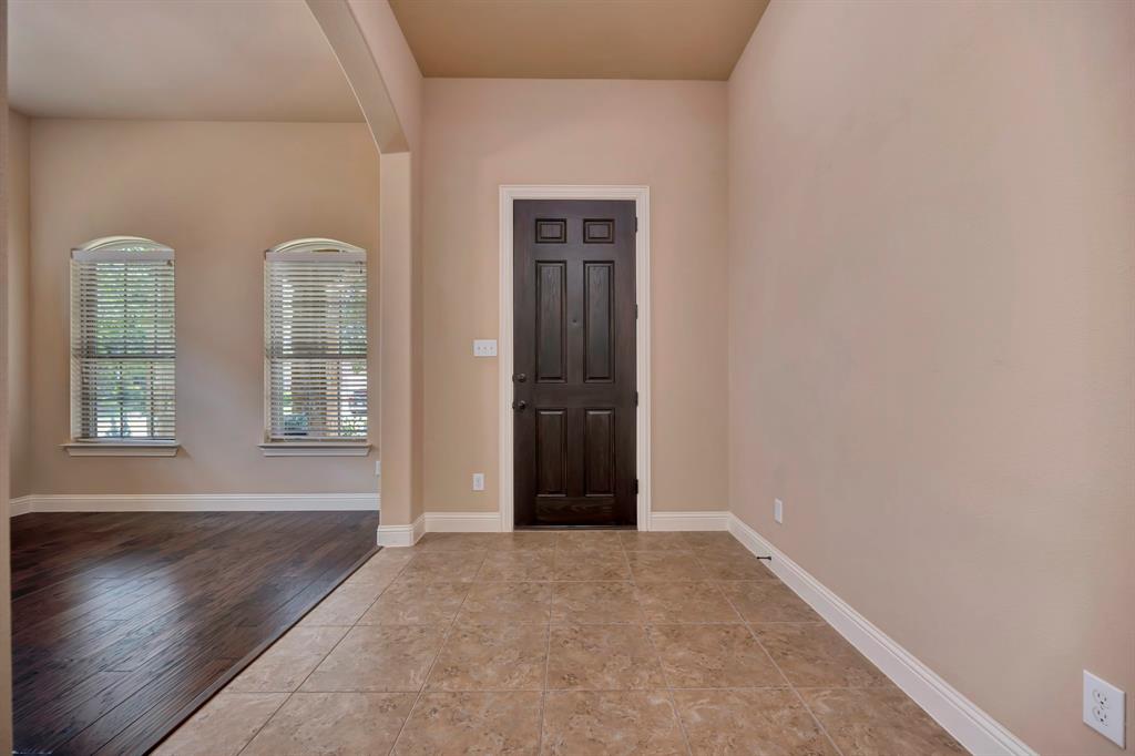 5524 Ivyridge Lane