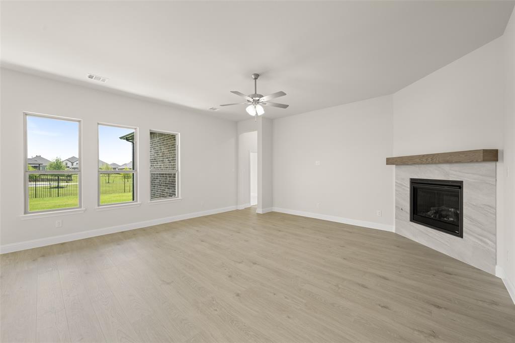 Sheppard's Place - Residential