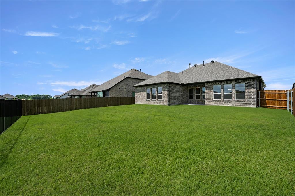 Sheppard's Place - Residential