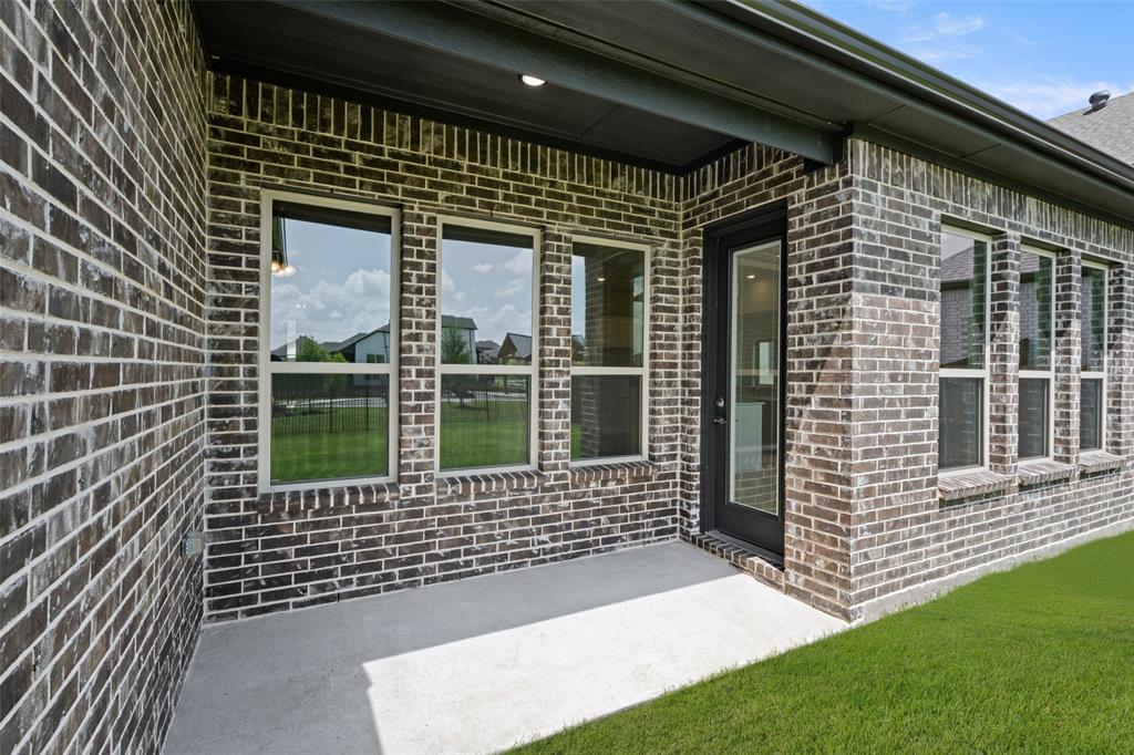 Sheppard's Place - Residential