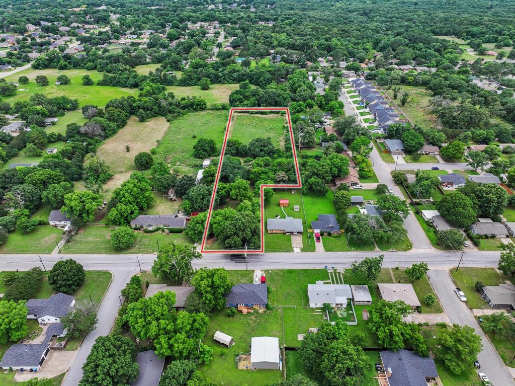 2406 Loy Lake Road