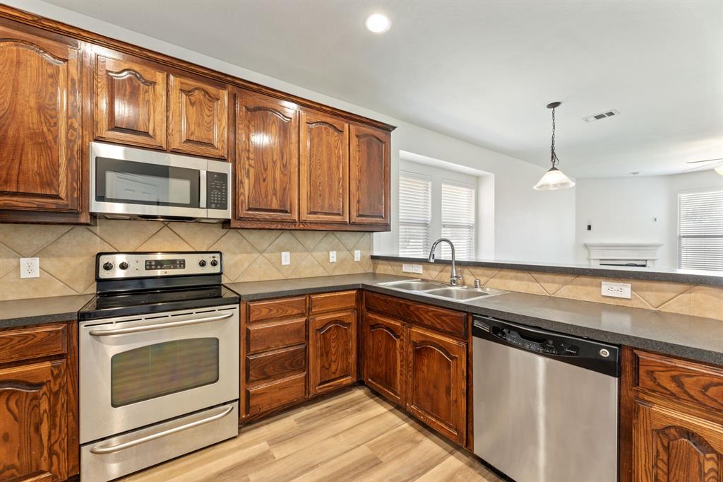 Heights At Westridge Ph I The - Residential Lease