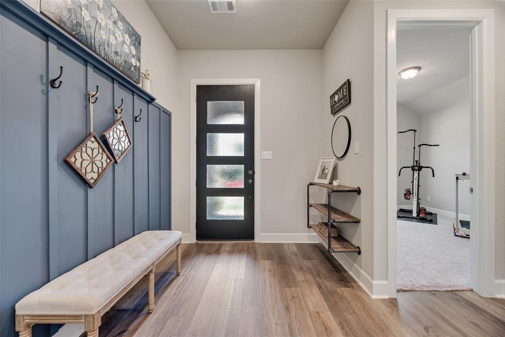 4105 Silver Spur Court