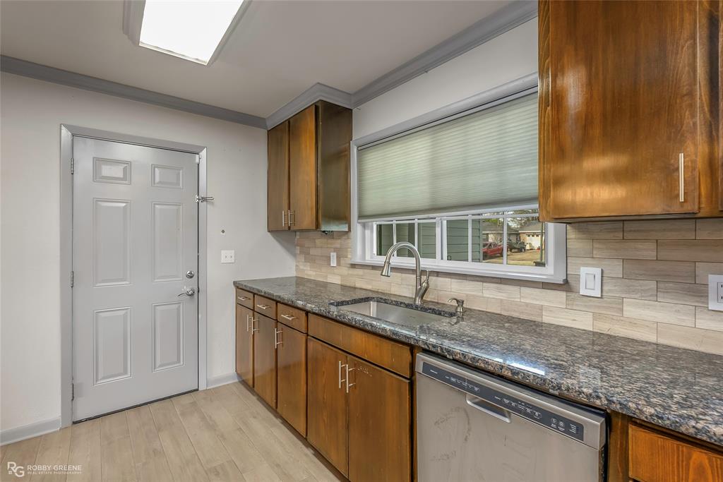 Broadmoor Terrace - Residential