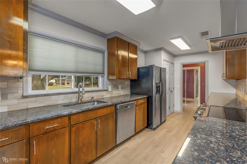 Broadmoor Terrace - Residential