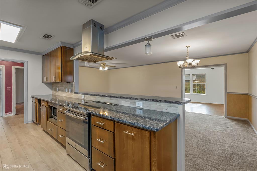 Broadmoor Terrace - Residential