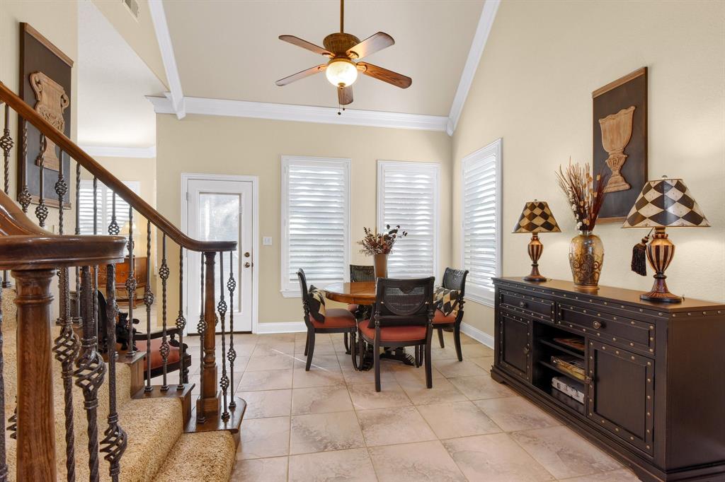 455 Panorama Circle