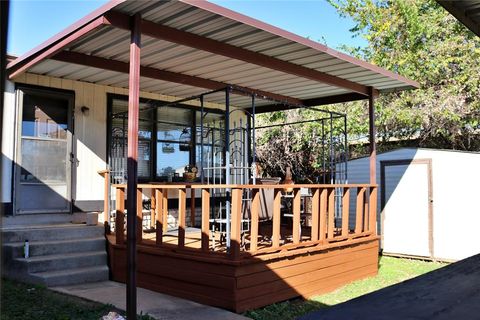 A home in Granbury