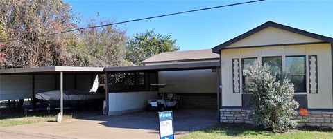 A home in Granbury