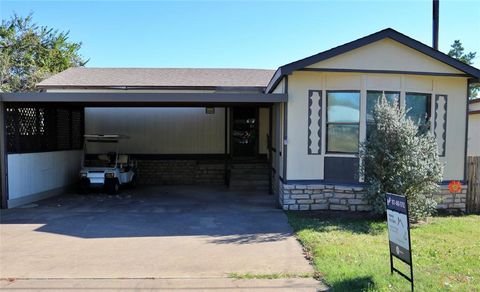 A home in Granbury