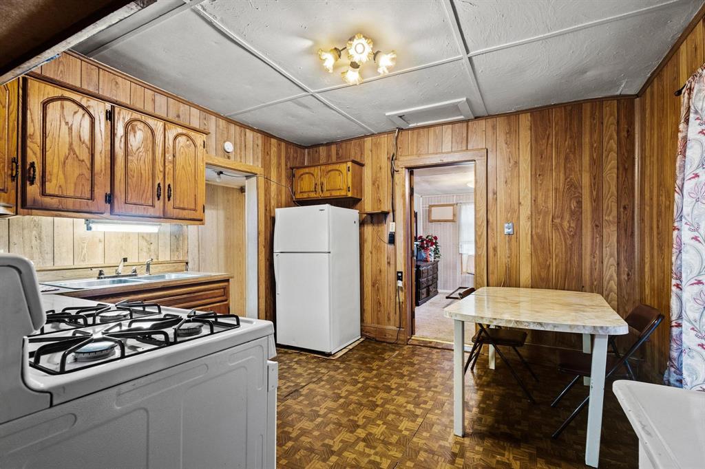 Cooks 1st Add - Residential