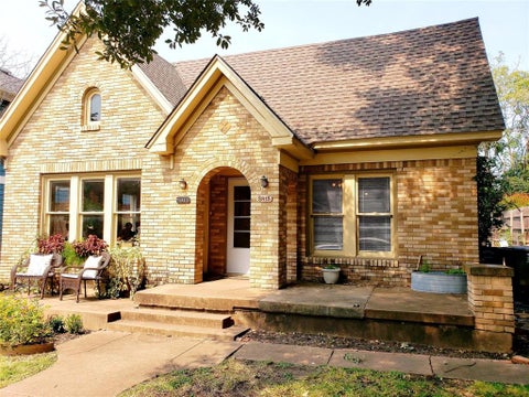 Photo of 5815 LLANO Avenue, Dallas, TX 75206 (MLS # 21388635)