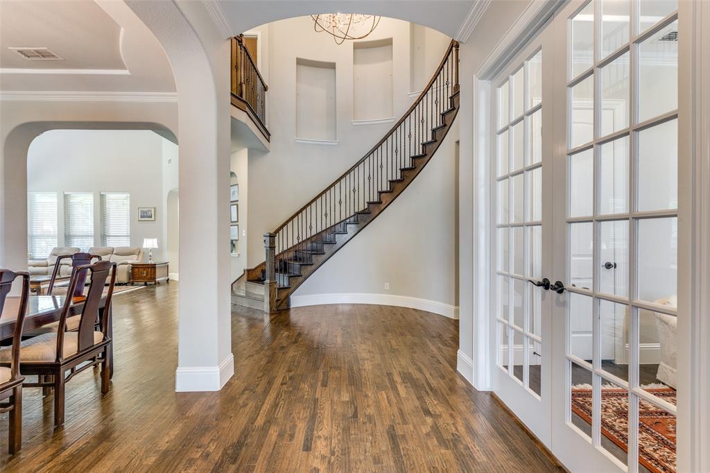 Richwoods Ph Twenty One - Residential