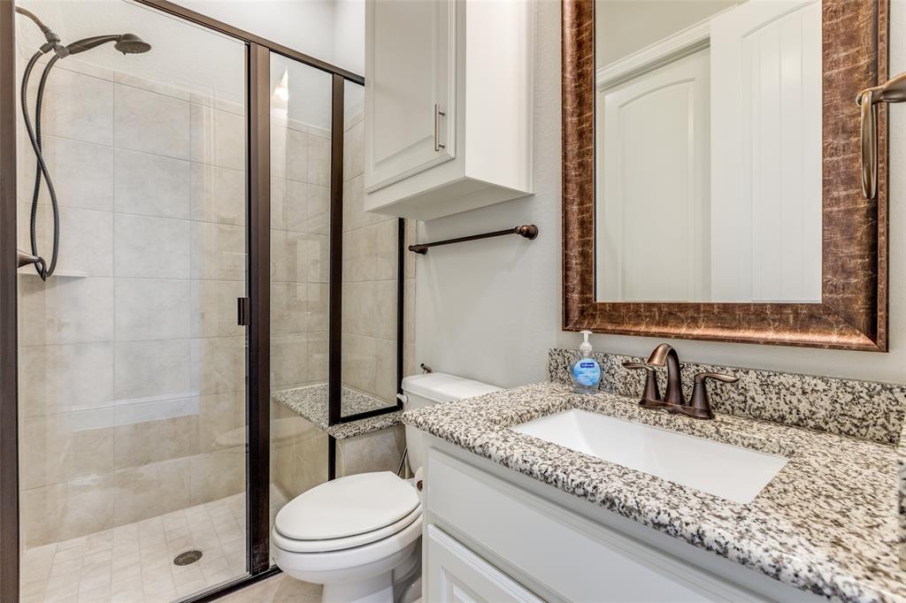 Richwoods Ph Twenty One - Residential