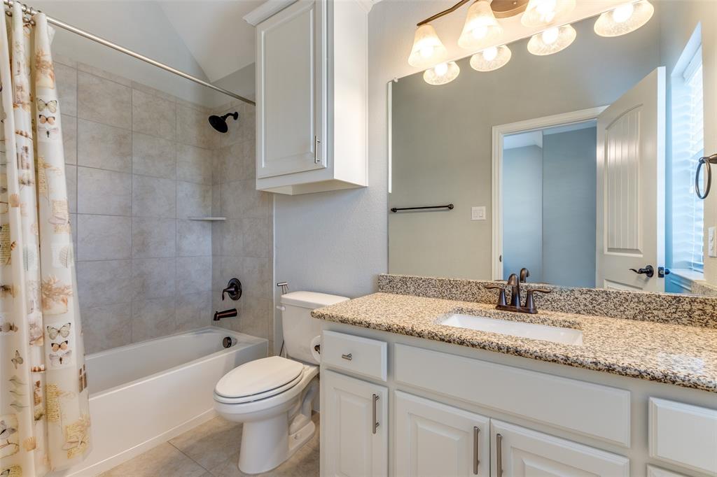 Richwoods Ph Twenty One - Residential