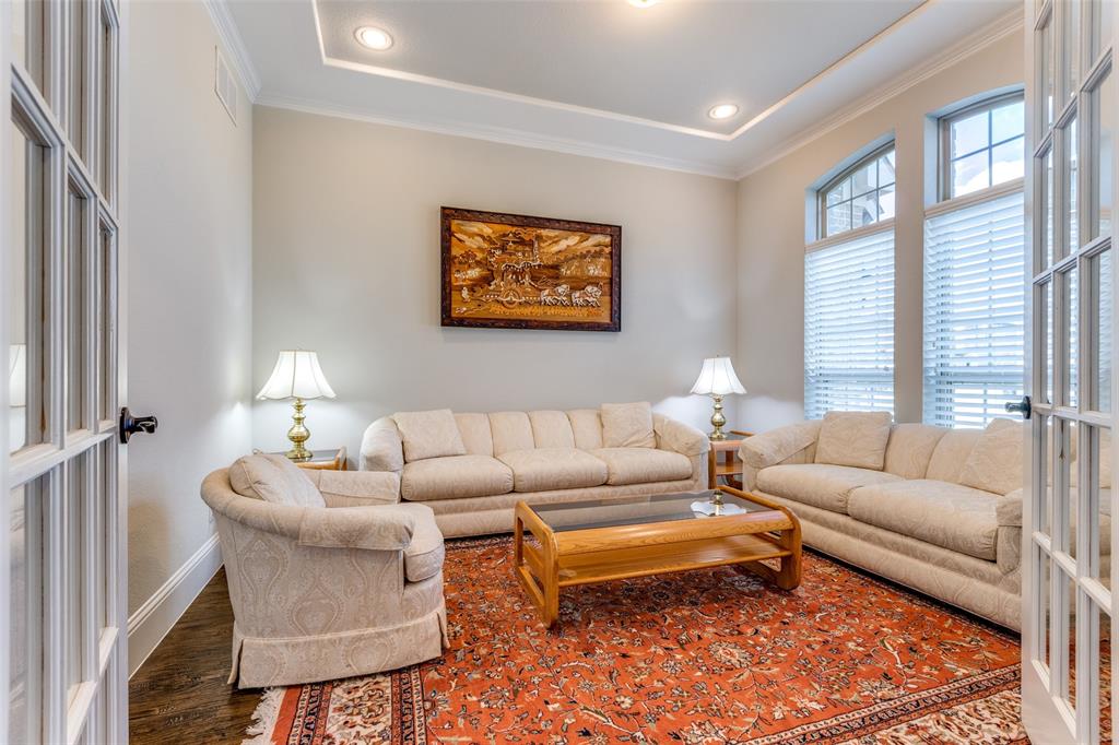 Richwoods Ph Twenty One - Residential