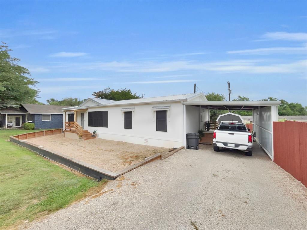 3909 Valley Ridge Drive
