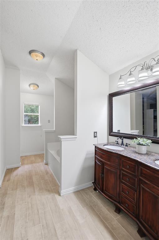 2701 Vistaview Drive
