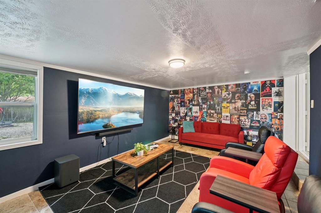 914 Danish Drive