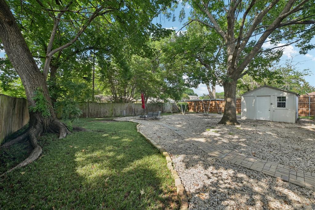 914 Danish Drive