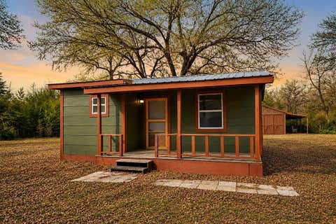 Photo of 1980 Apache Road, Quinlan, TX 75474 (MLS # 21322846)