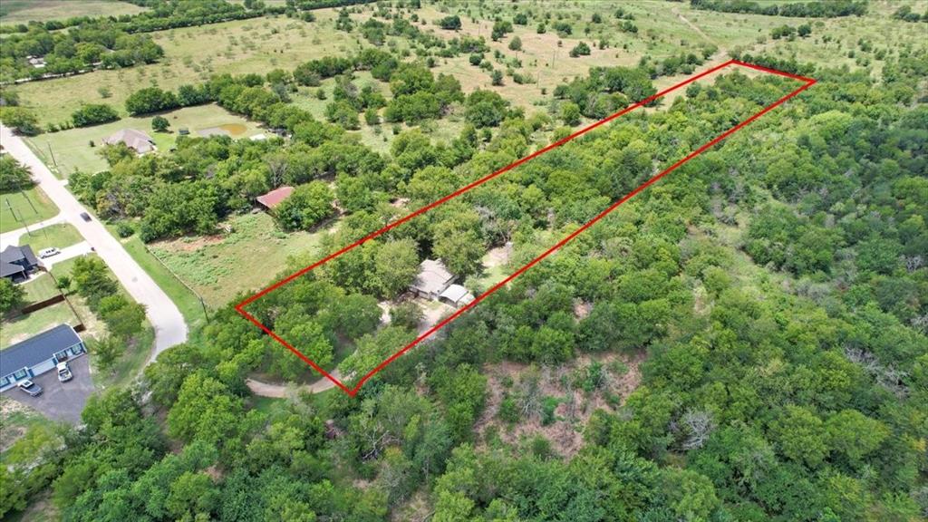 Photo 1 of 40 — 507 N 5th Street, Quinlan, TX 75474
