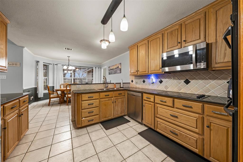 Baxter B B - Residential