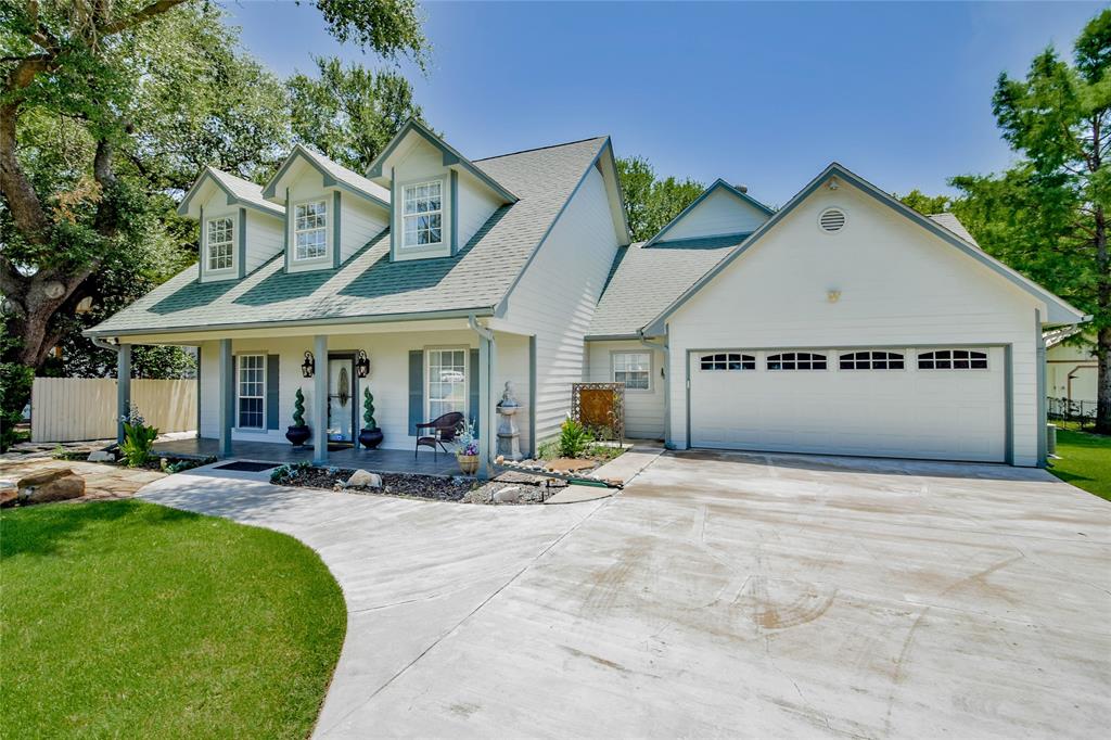 213 Granada Calle Street