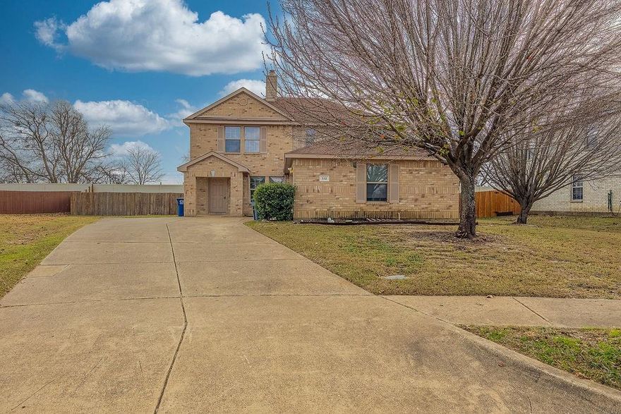 Come check out this great two story property on an oversized lot. This home has so much potential either for a first time buyer or an investment property. This property comes with a J swing two car garage and a massive backyard. With three bedrooms alongside two and a half bathrooms, this home is priced well to move fast.