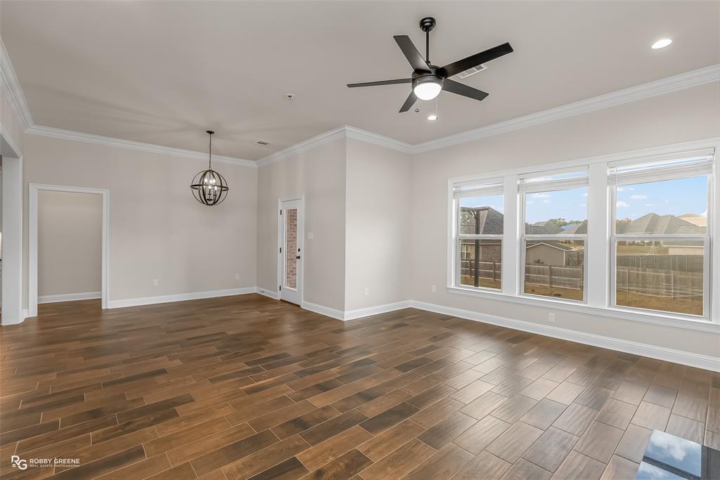 Lost River - Residential