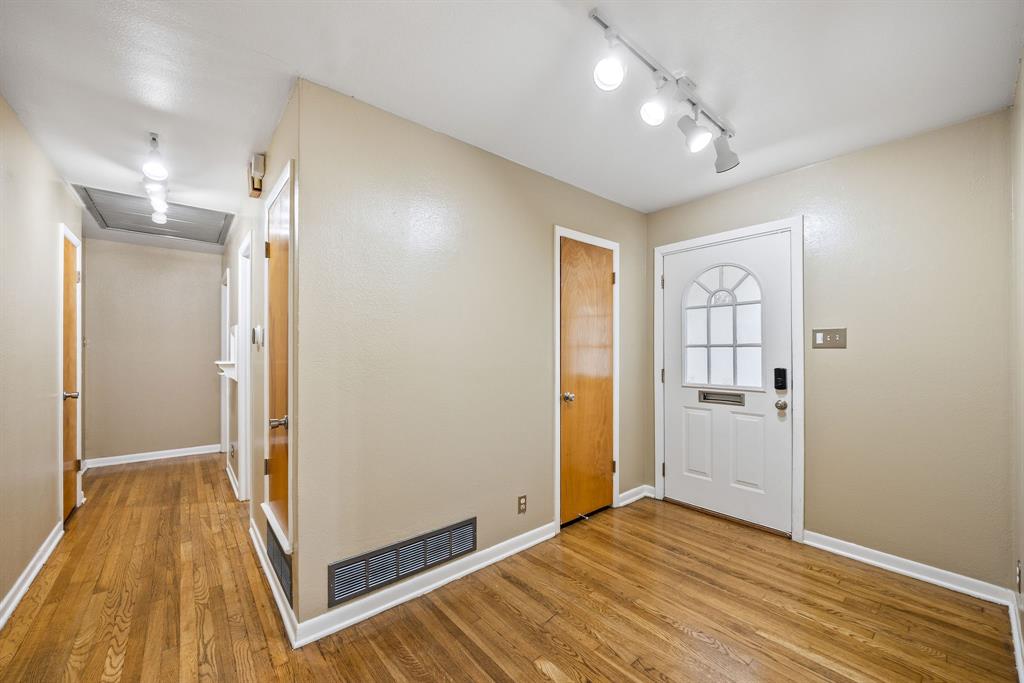 Hampton Place - Residential