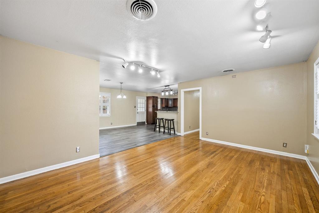 Hampton Place - Residential