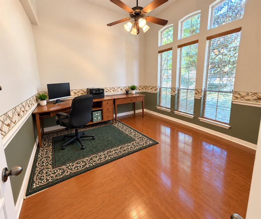 25 Ridgewood Drive