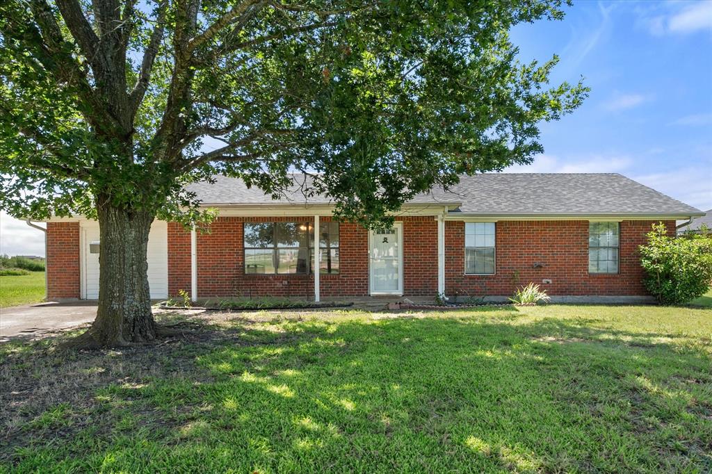 2038 Forreston Road