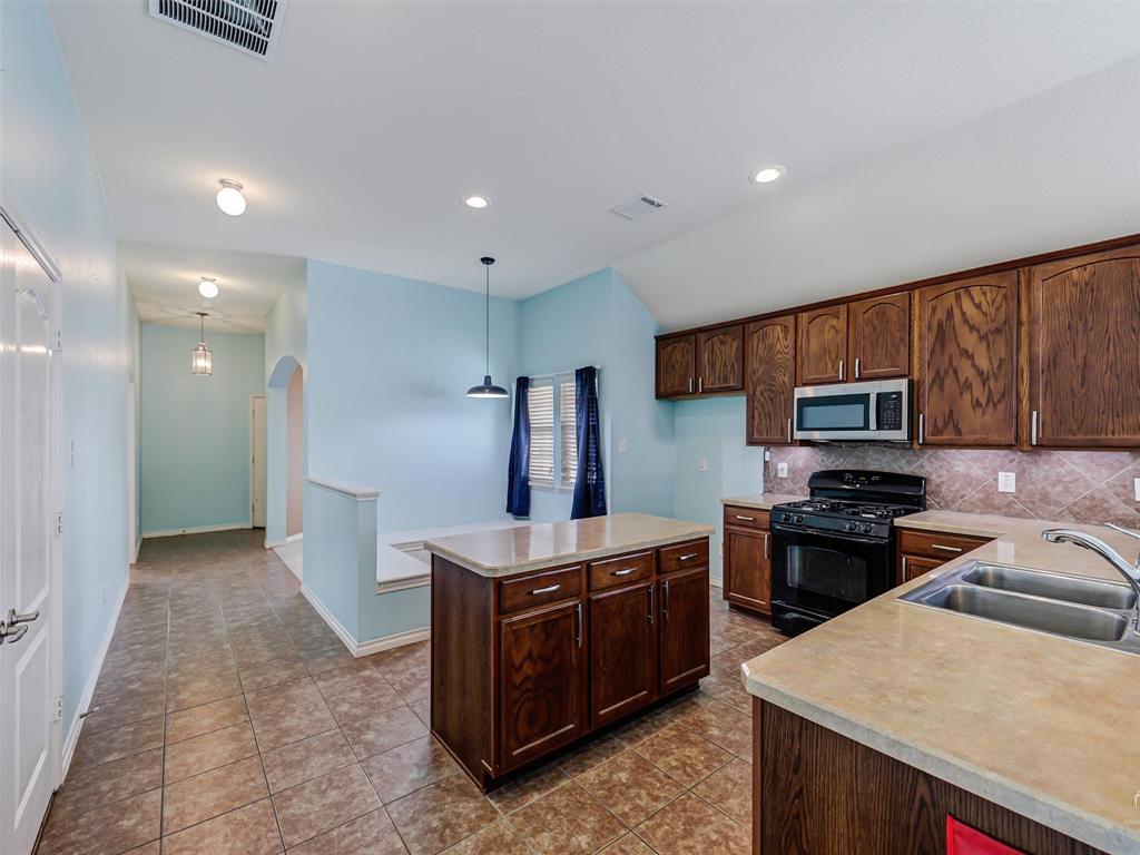 Sea Pines Village At Savannah - Residential