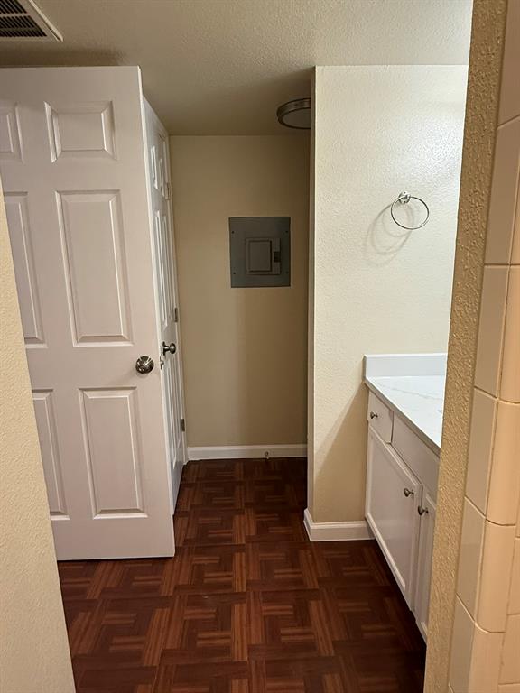 Tealwood On The Creek Condo - Residential Lease